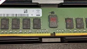 Suitable for M393A1G40EB1-CPB 8G 1RX4 PC4-2133P-RC1-11 server memory bar