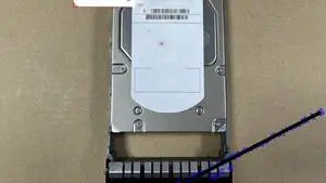 Suitable for 43X0805 300G 15K 3.5 42C0242 43X0802 server hard disk