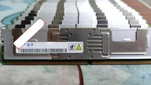 Suitable for M395T1K66AZ4-CE66 Memory 8G 2Rx4 PC2-5300F 2 667