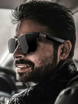 ligent Translator Glasses Rechargeable Portable Music Play Glasses Wireless Sports Sun Glasses for Travel Polarized Glasses