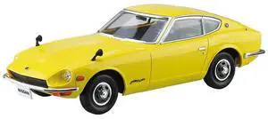 Aoshima: 1/32 The Snap Kit Nissan S30 Fairlady Z (Yellow) Scale Model Kit #13-C