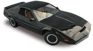 Aoshima: 1/24 KNIGHT RIDER KNIGHT 2000 K.I.T.T. SEASON IV Scale Model Kit KR-03