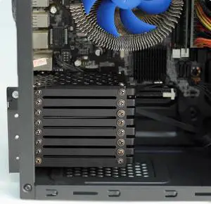 Desktop PC chassis PCI SSD expansion bracket 2.5-inch multi-disk expansion bracket 3-slot