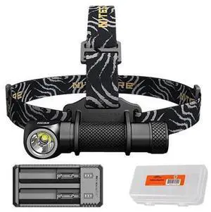 HC33 1800 Lumen Versatile L-Shaped LED Headlamp with a 2-Channel USB Smart Charger Set HC33 1800 Lumen Versatile L-Shaped LED Headlamp with a 2-Channel USB Smart Charger Set