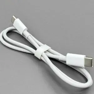 50CM short-length factory-made dual TYPE-C charging data cable with 60Wfast charging function. Suitable for iPhone 16 Pro/15