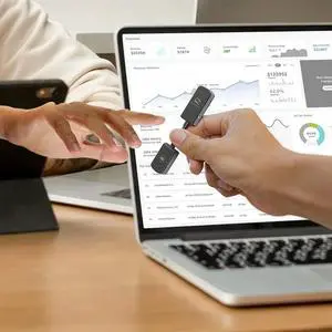 USB Transmitter And -Compatible Receiver 2.4G/5G For Streaming Video Audio,Good For Phone/Laptop/PC/TV Box/Projector USB Transmitter And -Compatible Receiver 2.4G/5G For Streaming Video Audio,Good For Phone/Laptop/PC/TV Box/Projector