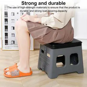 Portable Folding Toilet with Lid Foldable Outdoor Camp Toilet Multifunctional Folding Truck Toilet for Camping Travel