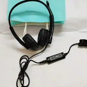 USB Headset with Microphone Noise Cancelling USB Headphone for Computer Laptop PC Business Call Center Office