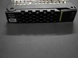 960G S4500 02312DUS 960GB SSD SATA 2.5 inch, server hard disk