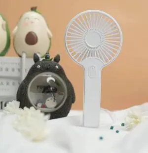 SOEWIOU Handheld Desk Fan 136g,2-in-1 Portable Dual-Air Outlet Fan, Type-C & USB Rechargeable, 1200mAh 18650 Battery, 3 Speeds, Table-Top Tilt & Palm-Cooling, Travel Fan for Office Gaming Gym Dis