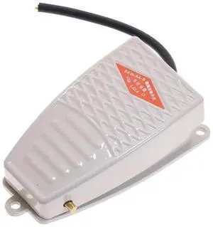 15A SPDT Momentary Foot Pedal Switch EKW-5A-B Nonslip Industrial Control Foot Switch 15A SPDT Momentary Foot Pedal Switch EKW-5A-B Nonslip Industrial Control Foot Switch
