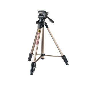 SLIK U8000 Tripod with 3-Way, Pan-and-Tilt Head,Silver SLIK U8000 Tripod with 3-Way, Pan-and-Tilt Head,Silver