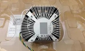 The base for the GTX 950 graphics card has a 48mm screw pitch. The base for the GTX 950 graphics card has a 48mm screw pitch.