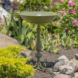 Pedestal Style Birdbath (Green) Pedestal Style Birdbath (Green)