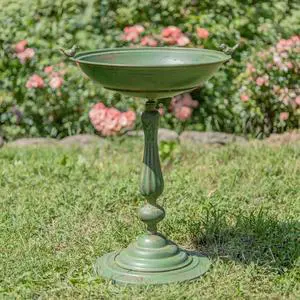 Ornate Metal Pedestal Style Birdbath with Cast Iron Birds on Rim Full Base (Green) Ornate Metal Pedestal Style Birdbath with Cast Iron Birds on Rim Full Base (Green)