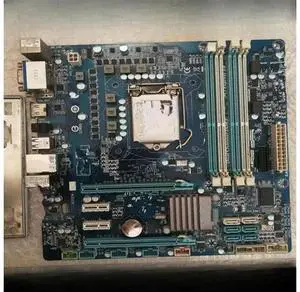 FOR Z68M-D2H MATX Version Z68 Main Board Support Overclocking I73770 1230V2 FOR Z68M-D2H MATX Version Z68 Main Board Support Overclocking I73770 1230V2