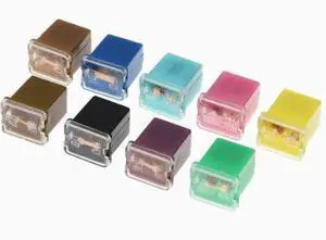 Square-shaped automotive fuse mini short connector 20A - 120A plug-in short foot wholesale short foot plug-in Square-shaped automotive fuse mini short connector 20A - 120A plug-in short foot wholesale short foot plug-in