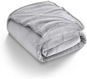 Soft Flannel Pet Throw Blanket for Dogs, 50 x 61Inches Machine-Washable Warm Cat Blankets for Bed Couch Sofa Travel Soft Flannel Pet Throw Blanket for Dogs, 50 x 61Inches Machine-Washable Warm Cat Blankets for Bed Couch Sofa Travel
