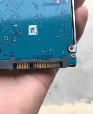 2.5-inch hard drive circuit board 100570750 REV A 2.5-inch hard drive circuit board 100570750 REV A