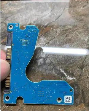 Circuit board ST1000LM035 board number 100808681 REV A ST2000LM007 Circuit board ST1000LM035 board number 100808681 REV A ST2000LM007