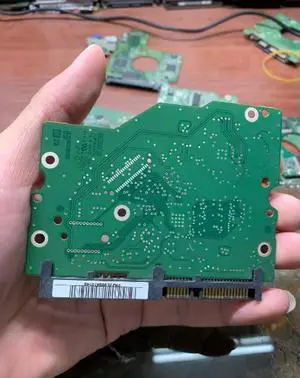 Circuit board hard disk board number BF41-00321A Circuit board hard disk board number BF41-00321A