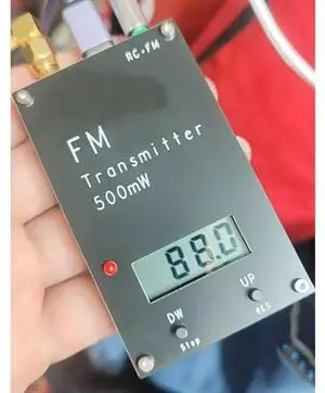 2000m FM transmitter digital display 0.5W 500mW stereo 76-108M 2000m FM transmitter digital display 0.5W 500mW stereo 76-108M