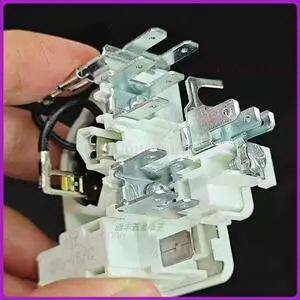 QP3-15/C Compressor relay for refrigerator Indesit, Ariston, Electrolux, Zanussi, AEG, Hotspot QP3-15/C Compressor relay for refrigerator Indesit, Ariston, Electrolux, Zanussi, AEG, Hotspot