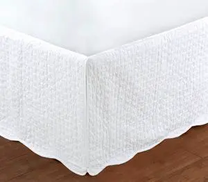 White Quilted Bed Skirt Dust Ruffle Matelasse Tailored 16" Drop (King) White Quilted Bed Skirt Dust Ruffle Matelasse Tailored 16" Drop (King)