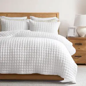 WDCOZY White King Size Quilt Bedding Sets with Pillow Shams, Lightweight Soft Bedspread Coverlet, Quilted Blanket Thin Comforter Bed Cover, All Season Summer Spring, 3 Pieces, 104x90 inches WDCOZY White King Size Quilt Bedding Sets with Pillow Shams, Lightweight Soft Bedspread Coverlet, Quilted Blanket Thin Comforter Bed Cover, All Season Summer Spring, 3 Pieces, 104x90 inches