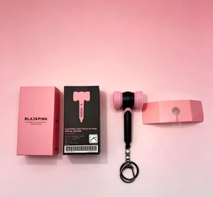 BLACKPINK Ver.4 Mini Light Up Light Stick Keyring, LED Light Keychain, Concert Fan Merch Bag Charm Gift for BLINK BLACKPINK Ver.4 Mini Light Up Light Stick Keyring, LED Light Keychain, Concert Fan Merch Bag Charm Gift for BLINK