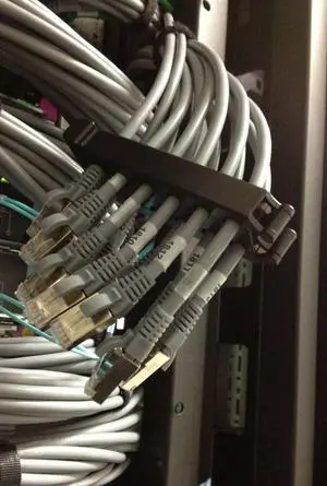 Cable Management SergeantClip 10 x 12 Port Bundle Cable Management SergeantClip 10 x 12 Port Bundle