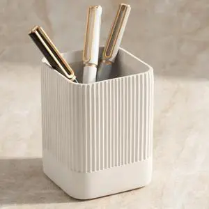 KIBAGA Modern Concrete Pen Holder - Aesthetic Desk Pencil Cup KIBAGA Modern Concrete Pen Holder - Aesthetic Desk Pencil Cup