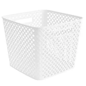 Mainstays Cube Decorative Plastic Storage Basket, Arctic White Mainstays Cube Decorative Plastic Storage Basket, Arctic White