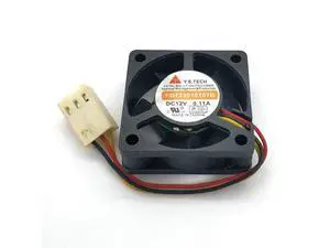 FD123010LS 3010 12V 0.07A COOLING FAN 30*30*10MM FD123010107B FD123010LS 3010 12V 0.07A COOLING FAN 30*30*10MM FD123010107B