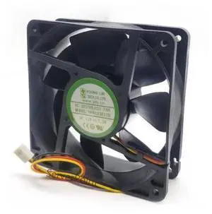DFB123812H DC 12V 7.2W 0.6A 12038 12CM 120*120*38mm 3 Wires Big Air Computer Cooling Fan DFB123812H DC 12V 7.2W 0.6A 12038 12CM 120*120*38mm 3 Wires Big Air Computer Cooling Fan
