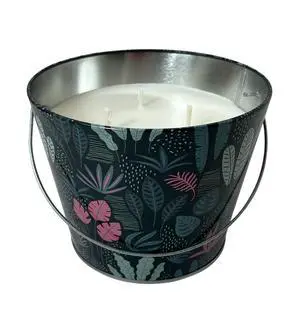Mainstays Outdoor Citronella Candle - 24oz Metal Bucket | Repels Mosquitoes | Triple Wick | Up to 40 Hours Burn Time Mainstays Outdoor Citronella Candle - 24oz Metal Bucket | Repels Mosquitoes | Triple Wick | Up to 40 Hours Burn Time