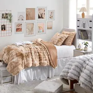 Coma Inducer Chunky Bunny Spotty Yoga Oversized Twin Comforter - White Tan Coma Inducer Chunky Bunny Spotty Yoga Oversized Twin Comforter - White Tan