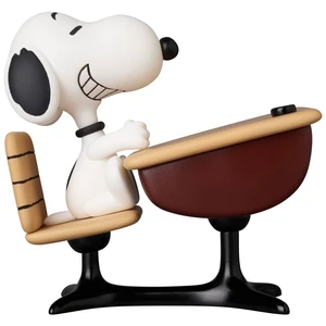 UDF Snoopy with Desk - Peanuts Series 18 UDF Snoopy with Desk - Peanuts Series 18