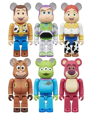 Japan BE@RBRICK Toy Story Chase Woody & Buzz Lightyear Set Japan BE@RBRICK Toy Story Chase Woody & Buzz Lightyear Set