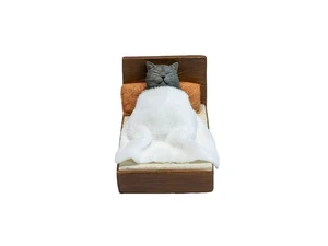 JXK Studio Slumber Cat Ver. A Figure US Import Fees Included