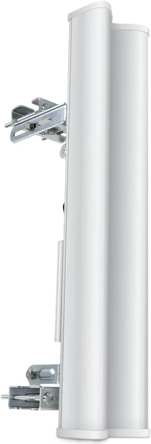 Ubiquiti Networks 2.3-2.7GHZ AIRMAX Base Station 15DBI 120 DEG W/Rocket KIT Ubiquiti Networks 2.3-2.7GHZ AIRMAX Base Station 15DBI 120 DEG W/Rocket KIT