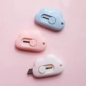3PCS Mini Cloud Portable Box Cutter Cute Paper Cutter Cutting Paper Blade Office School Supplies Stationery Gift 3PCS Mini Cloud Portable Box Cutter Cute Paper Cutter Cutting Paper Blade Office School Supplies Stationery Gift