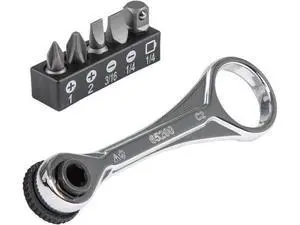 Klein Tools 65200 Ratchet Set, 5-Piece Mini Ratchet Set with Phillips, Slotted, and Adapter for Other Socket Sizes, For Tight Spaces Klein Tools 65200 Ratchet Set, 5-Piece Mini Ratchet Set with Phillips, Slotted, and Adapter for Other Socket Sizes, For Tight Spaces