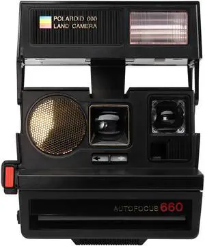 Polaroid 600 Sun 660 AF Camera, Black (1376) Polaroid 600 Sun 660 AF Camera, Black (1376)