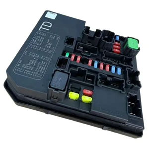 Body Control Unit Fuse Box Accessory Parts 284B7-3YM2A 284B73YM2A For Nissan Infiniti Body Control Unit Fuse Box Accessory Parts 284B7-3YM2A 284B73YM2A For Nissan Infiniti