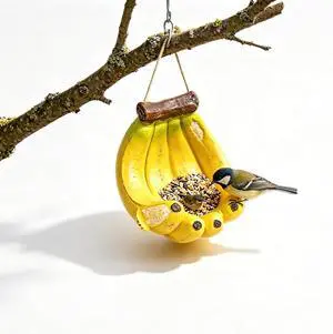 Banana-Shaped Outdoors Bird Feeder, Heavy-Duty Resin Wild Bird Feeding Station, Creative Bird Feeding Tray, Hanging Garden Bird Feeder for Patio Yard Tree Fence, Home Decor Ornaments Gifts Banana-Shaped Outdoors Bird Feeder, Heavy-Duty Resin Wild Bird Feeding Station, Creative Bird Feeding Tray, Hanging Garden Bird Feeder for Patio Yard Tree Fence, Home Decor Ornaments Gifts