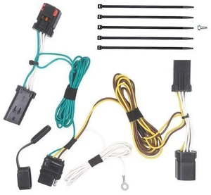 CARROFIX Custom Fit T-Connector Harness 4 Way Flat Trailer Hitch Wiring Vehicle-Side 4 Pole Flat Connector, Compatible with 2004 - 2007 Chrysler Town & Country, 2004 - 2007 Dodge Caravan, 2004 - 2007 CARROFIX Custom Fit T-Connector Harness 4 Way Flat Trailer Hitch Wiring Vehicle-Side 4 Pole Flat Connector, Compatible with 2004 - 2007 Chrysler Town & Country, 2004 - 2007 Dodge Caravan, 2004 - 2007