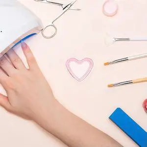 3Pcs Translucent Pink Heart Shaped Glass Nail Art Cup Dappen Dish for Pen Washing Monomer Liquid Holder Manicure Nail Salon 3Pcs Translucent Pink Heart Shaped Glass Nail Art Cup Dappen Dish for Pen Washing Monomer Liquid Holder Manicure Nail Salon