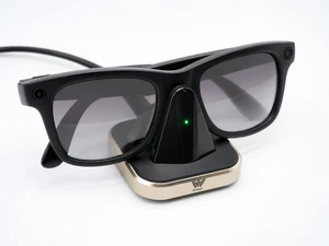 Aura Charging Dock for Ray-Ban Meta Wayfarer, Skyler, Blazer Optics Aura Charging Dock for Ray-Ban Meta Wayfarer, Skyler, Blazer Optics