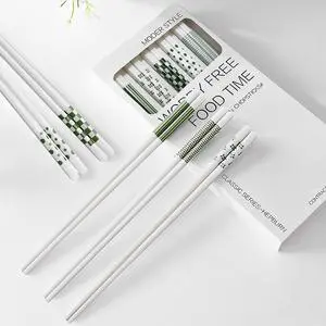 Chopsticks Reusable Green Porcelain 5PC Hepburn Style Chopsticks Reusable Green Porcelain 5PC Hepburn Style